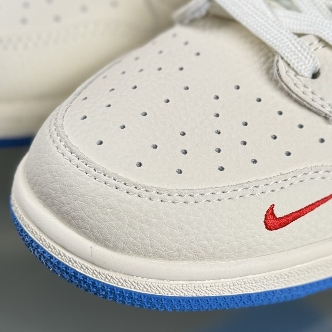 280 Travis Scott x Nike Air Jordan 1 Low x FENDI Air Jordan 1 Low 反转白蓝小勾倒钩 XS2025-080