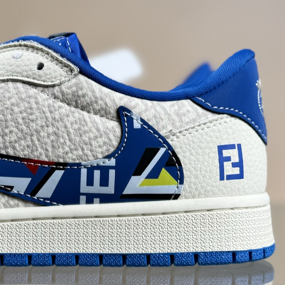 280 Travis Scott x Nike Air Jordan 1 Low x FENDI Air Jordan 1 Low 反转白蓝小勾倒钩 XS2025-080