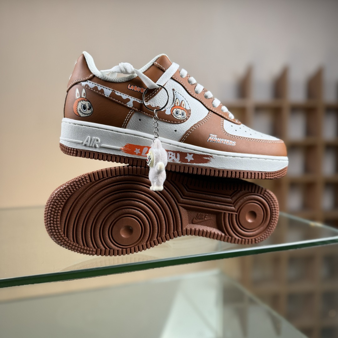 260 Nike Air Force 1 Low 07 x LABUBU 棕白 KJ5188-003