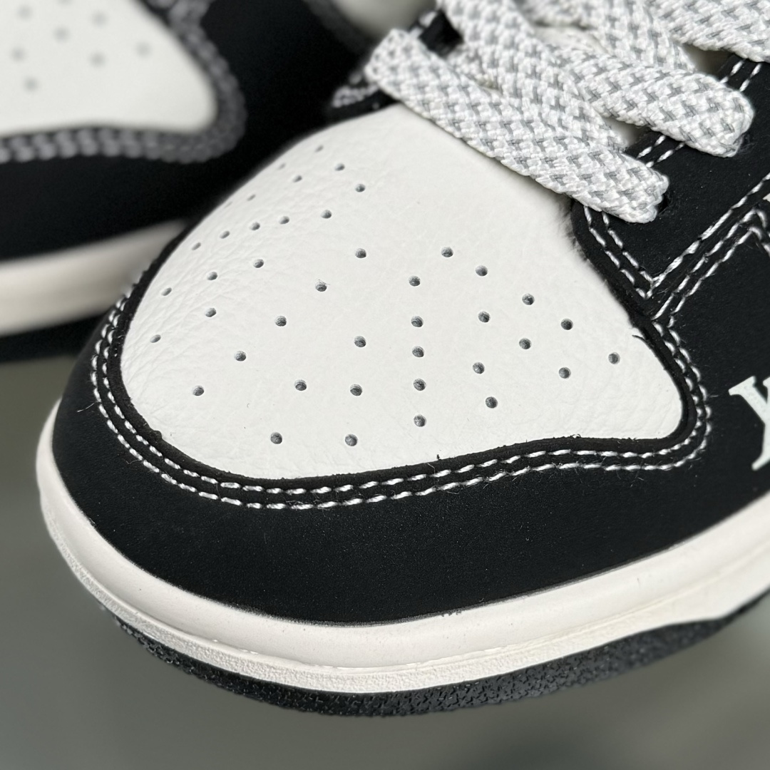 280 Nike SB Dunk Low x Louis Vuitton 黑白满天星 CS1688-111