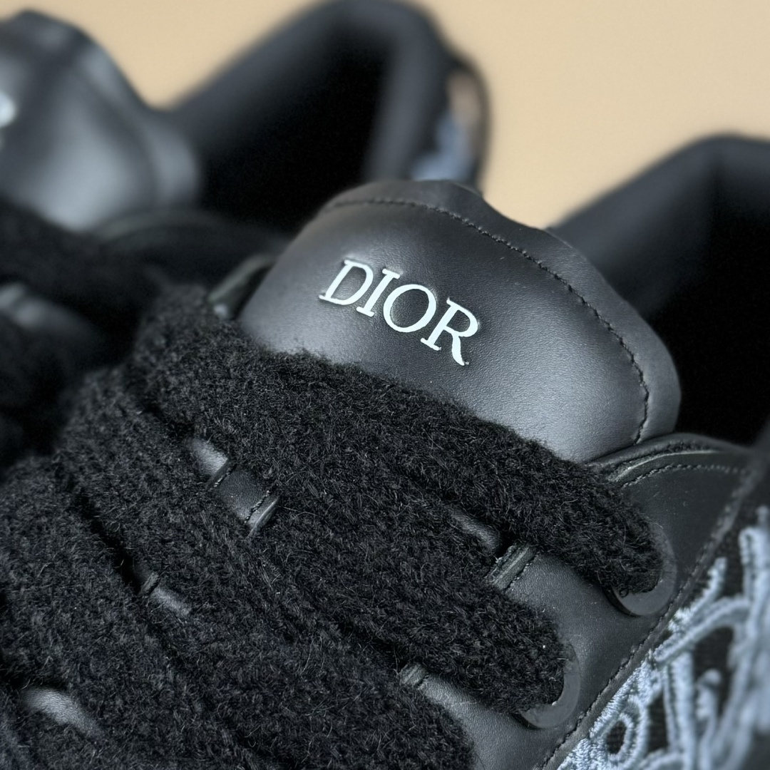 380 #新色入库 迪奥Dior B33系列情侣款 休闲 运动鞋 滑板鞋