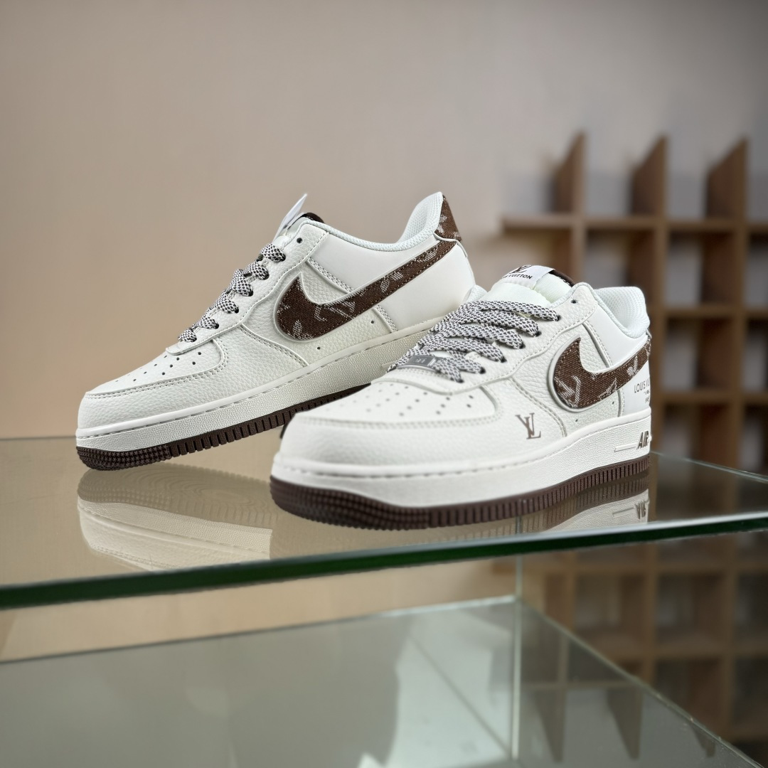 Nike Air Force 1'07 Low LV联名 米棕牛仔勾 空军一号低帮休闲板鞋 SM6668-109-莆田鞋,莆田鞋货源,高仿鞋,高仿鞋货源,安福档口,莆田高仿鞋,莆田鞋批发,高仿鞋批发,莆田高仿运动鞋,高仿运动鞋,莆田运动鞋 Nike Air Force 1'07 Low LV联名 米棕牛仔勾 空军一号低帮休闲板鞋 SM6668-109