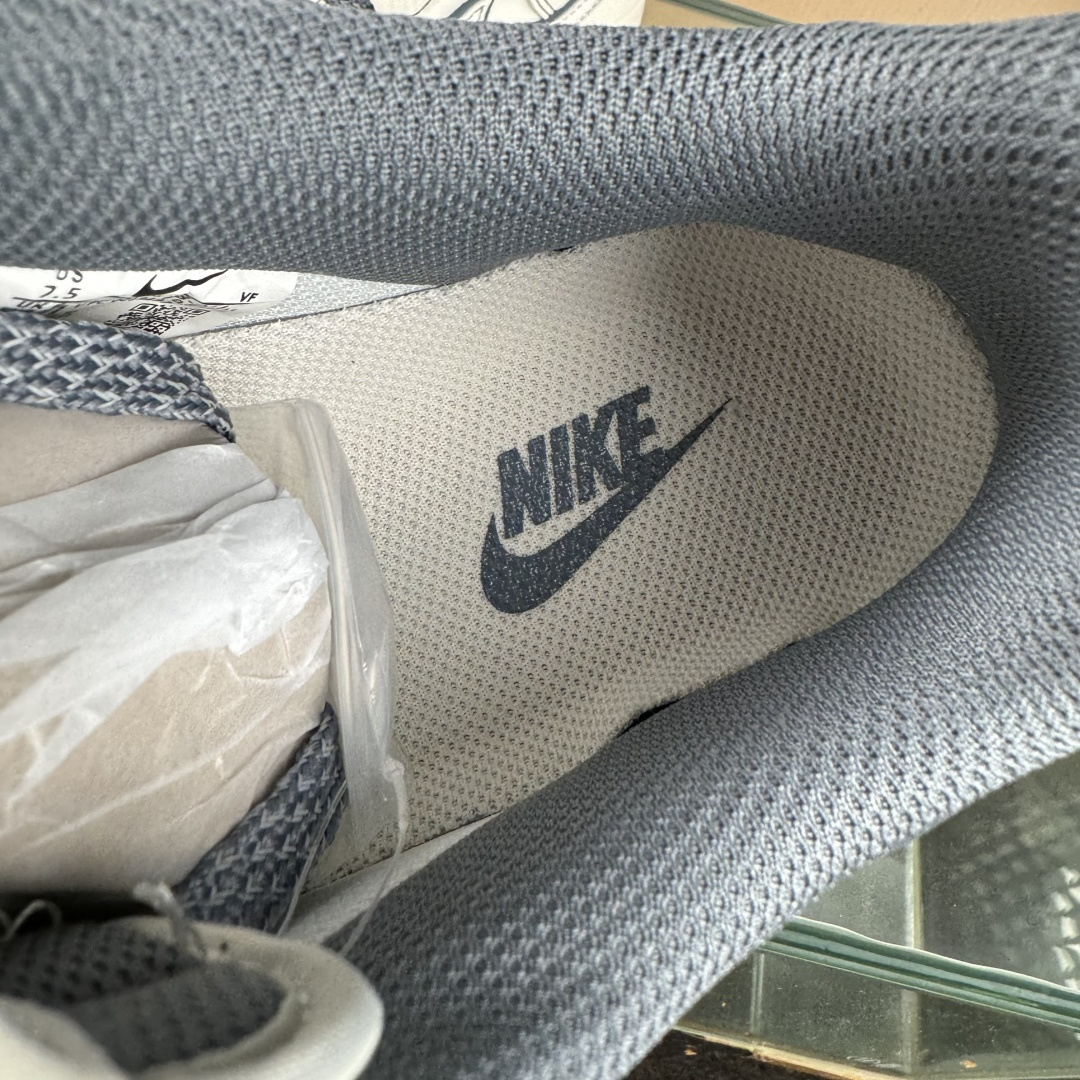 260 Nike Air Force 1'07 Low 米深灰兔八哥 空军一号低帮休闲板鞋 JP8028-014