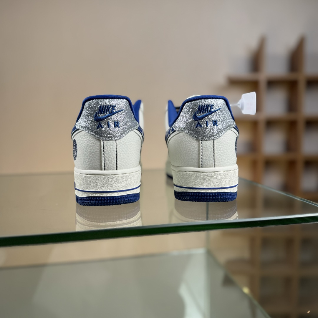 260 Nike Air Force 1'07 Low 斯图西联名 双勾满天星 空军一号低帮休闲板鞋 DD1982-306