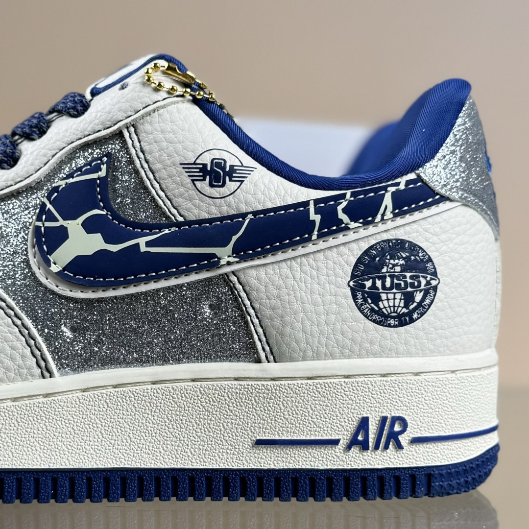 260 Nike Air Force 1'07 Low 斯图西联名 双勾满天星 空军一号低帮休闲板鞋 DD1982-306
