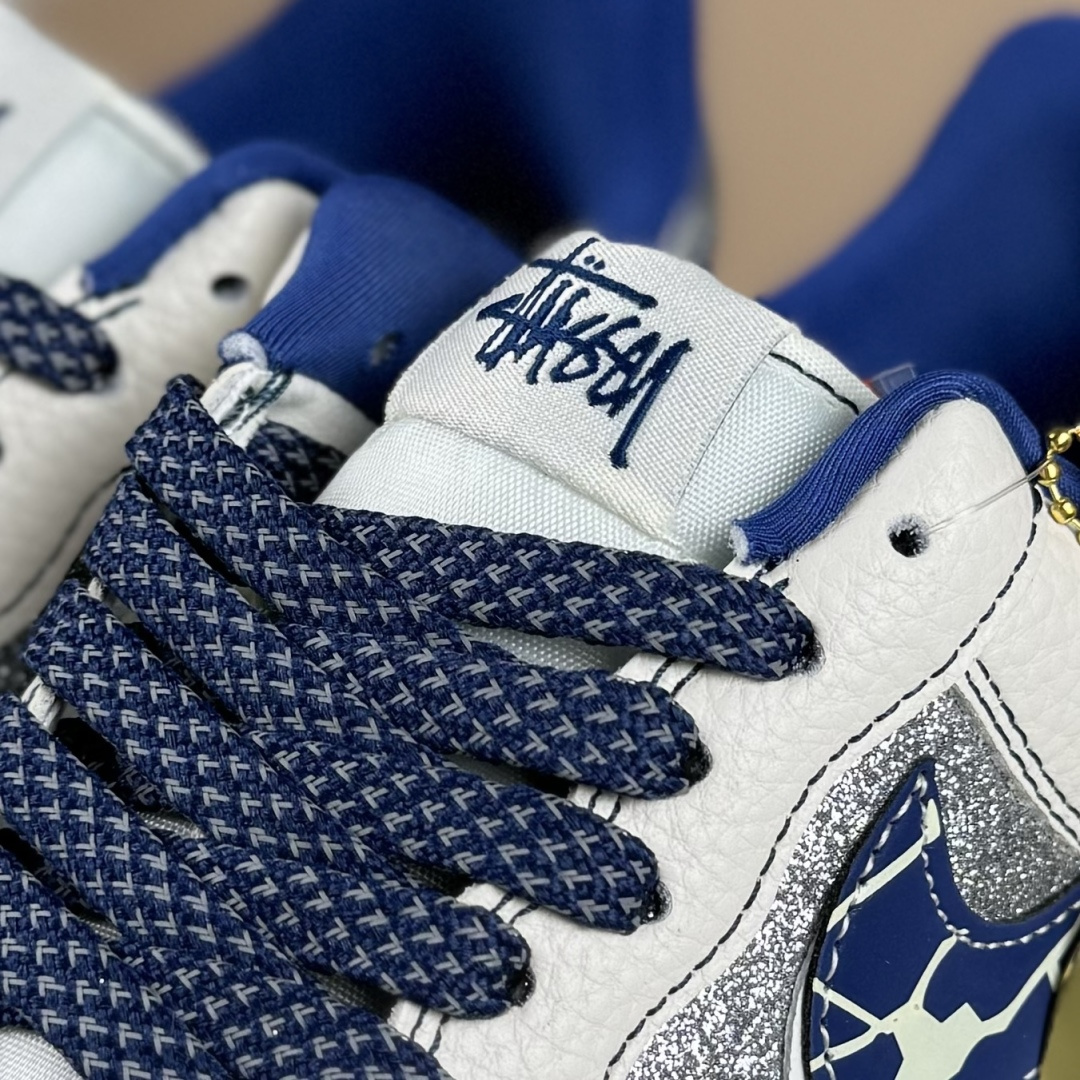 260 Nike Air Force 1'07 Low 斯图西联名 双勾满天星 空军一号低帮休闲板鞋 DD1982-306