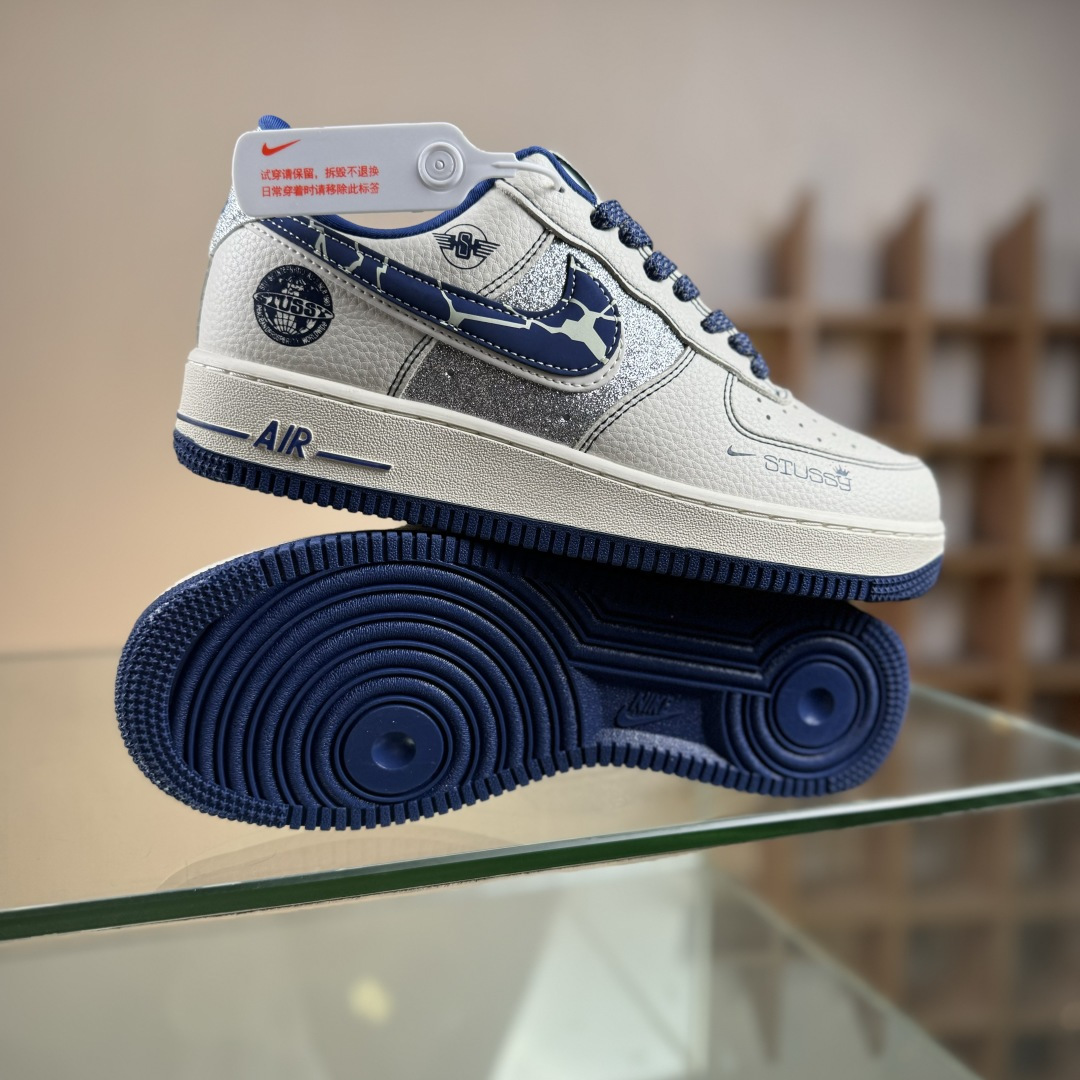 260 Nike Air Force 1'07 Low 斯图西联名 双勾满天星 空军一号低帮休闲板鞋 DD1982-306
