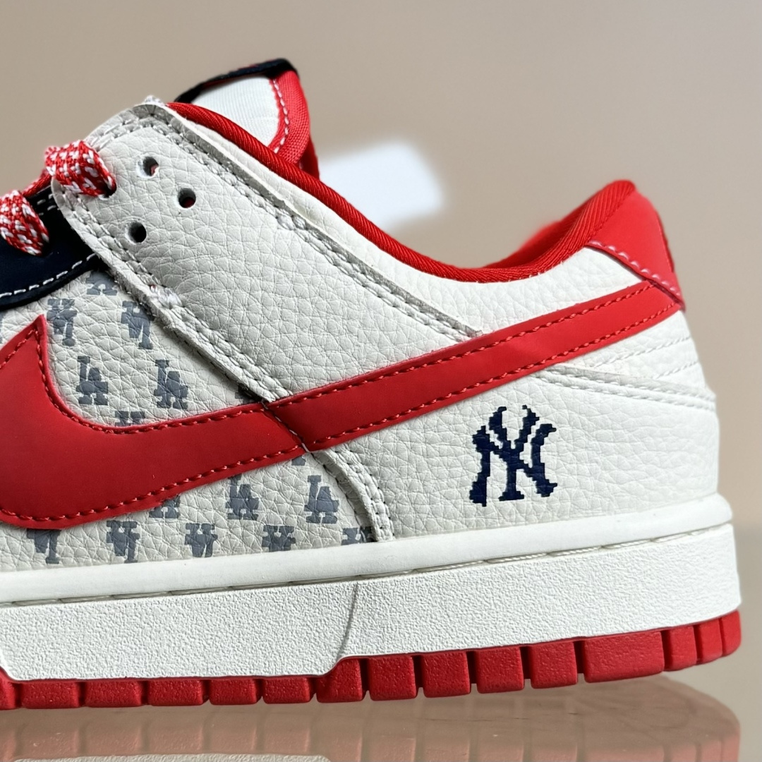 280 Nike SB Dunk Low x MLB 蓝白红双小勾满天星 DB1988-001