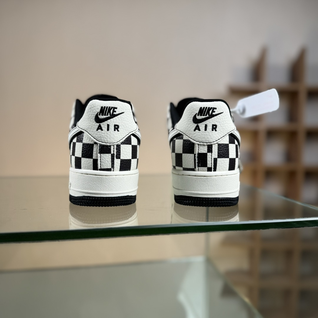 Nike Air Force 1 Low 07 x DIOR 白黑方格满天星 KJ1688-022-莆田鞋,莆田鞋货源,高仿鞋,高仿鞋货源,安福档口,莆田高仿鞋,莆田鞋批发,高仿鞋批发,莆田高仿运动鞋,高仿运动鞋,莆田运动鞋 Nike Air Force 1 Low 07 x DIOR 白黑方格满天星 KJ1688-022
