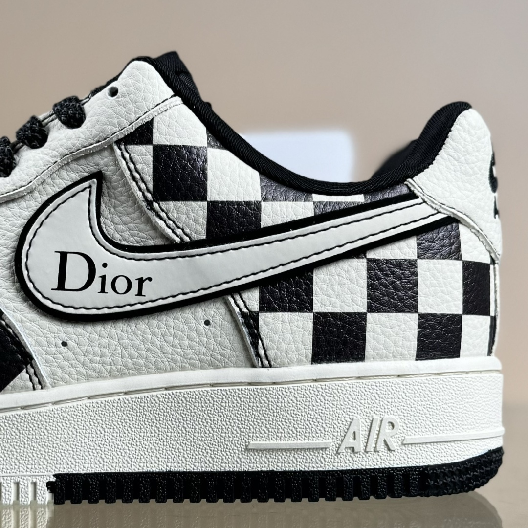 Nike Air Force 1 Low 07 x DIOR 白黑方格满天星 KJ1688-022-莆田鞋,莆田鞋货源,高仿鞋,高仿鞋货源,安福档口,莆田高仿鞋,莆田鞋批发,高仿鞋批发,莆田高仿运动鞋,高仿运动鞋,莆田运动鞋 Nike Air Force 1 Low 07 x DIOR 白黑方格满天星 KJ1688-022