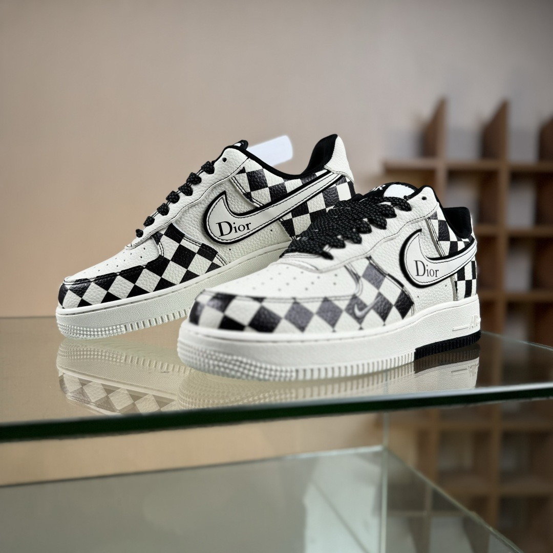 Nike Air Force 1 Low 07 x DIOR 白黑方格满天星 KJ1688-022-莆田鞋,莆田鞋货源,高仿鞋,高仿鞋货源,安福档口,莆田高仿鞋,莆田鞋批发,高仿鞋批发,莆田高仿运动鞋,高仿运动鞋,莆田运动鞋 Nike Air Force 1 Low 07 x DIOR 白黑方格满天星 KJ1688-022