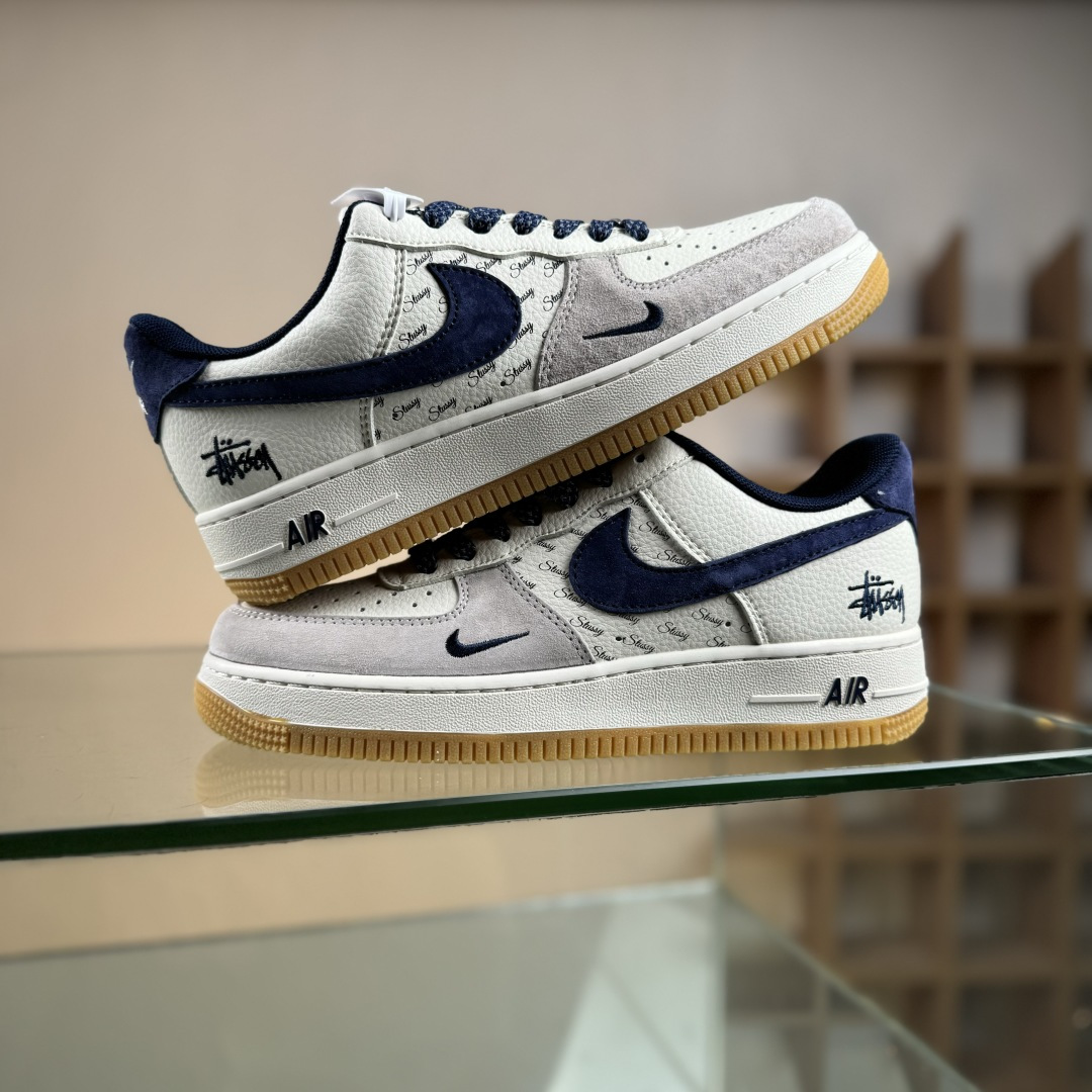 Nike Air Force 1 Low 07 x Stussy 灰白蓝小勾满天星 JS8028-016-莆田鞋,莆田鞋货源,高仿鞋,高仿鞋货源,安福档口,莆田高仿鞋,莆田鞋批发,高仿鞋批发,莆田高仿运动鞋,高仿运动鞋,莆田运动鞋 Nike Air Force 1 Low 07 x Stussy 灰白蓝小勾满天星 JS8028-016