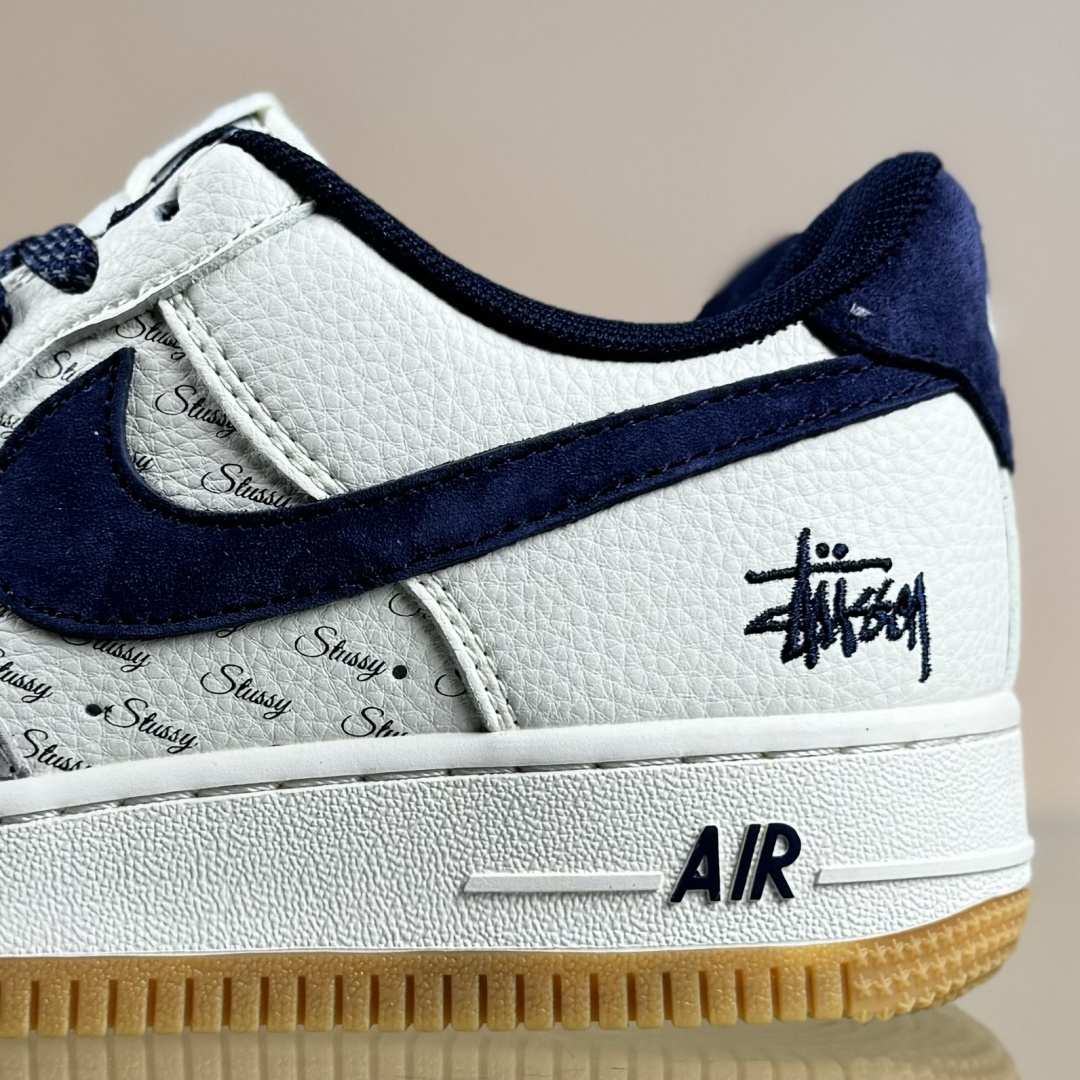 Nike Air Force 1 Low 07 x Stussy 灰白蓝小勾满天星 JS8028-016-莆田鞋,莆田鞋货源,高仿鞋,高仿鞋货源,安福档口,莆田高仿鞋,莆田鞋批发,高仿鞋批发,莆田高仿运动鞋,高仿运动鞋,莆田运动鞋 Nike Air Force 1 Low 07 x Stussy 灰白蓝小勾满天星 JS8028-016