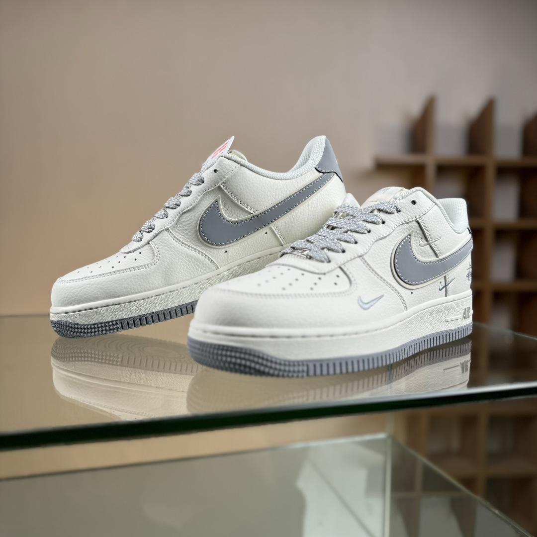 Nike Air Force 1 Low 07 x Stussy 白灰三小勾满天星 CS5288-040-莆田鞋,莆田鞋货源,高仿鞋,高仿鞋货源,安福档口,莆田高仿鞋,莆田鞋批发,高仿鞋批发,莆田高仿运动鞋,高仿运动鞋,莆田运动鞋 Nike Air Force 1 Low 07 x Stussy 白灰三小勾满天星 CS5288-040