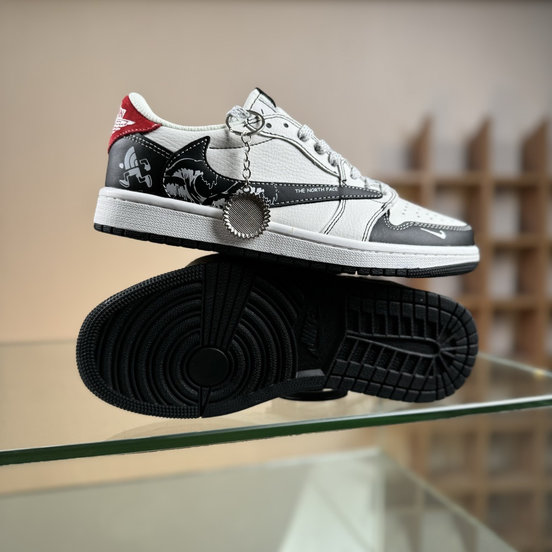 Travis Scott x Nike Air Jordan 1 Low x The North Face Air Jordan 1 Low 反转黑白小勾满天星倒钩 DZ5899-028-莆田鞋,莆田鞋货源,高仿鞋,高仿鞋货源,安福档口,莆田高仿鞋,莆田鞋批发,高仿鞋批发,莆田高仿运动鞋,高仿运动鞋,莆田运动鞋 Travis Scott x Nike Air Jordan 1 Low x The North Face Air Jordan 1 Low 反转黑白小勾满天星倒钩 DZ5899-028