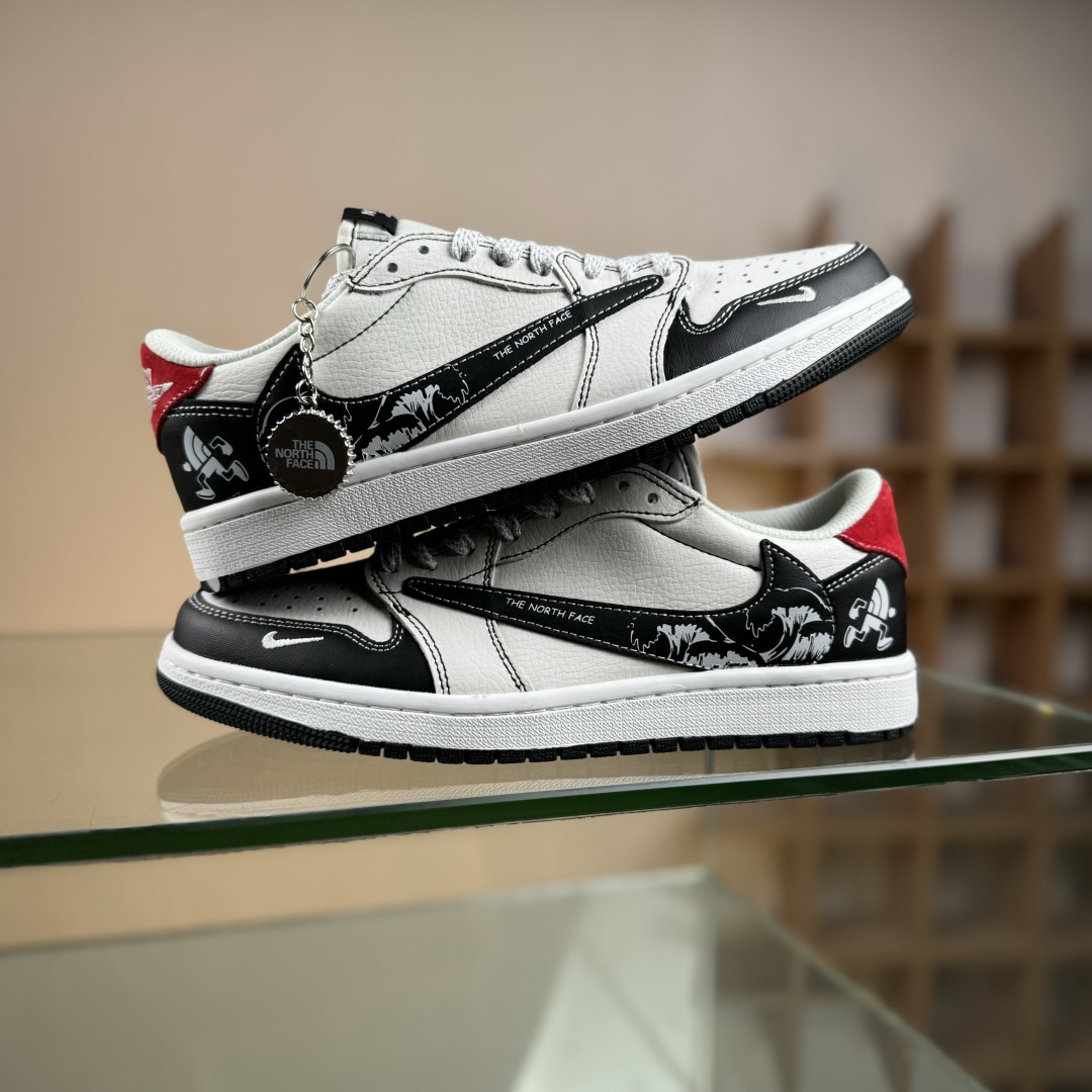 Travis Scott x Nike Air Jordan 1 Low x The North Face Air Jordan 1 Low 反转黑白小勾满天星倒钩 DZ5899-028-莆田鞋,莆田鞋货源,高仿鞋,高仿鞋货源,安福档口,莆田高仿鞋,莆田鞋批发,高仿鞋批发,莆田高仿运动鞋,高仿运动鞋,莆田运动鞋 Travis Scott x Nike Air Jordan 1 Low x The North Face Air Jordan 1 Low 反转黑白小勾满天星倒钩 DZ5899-028