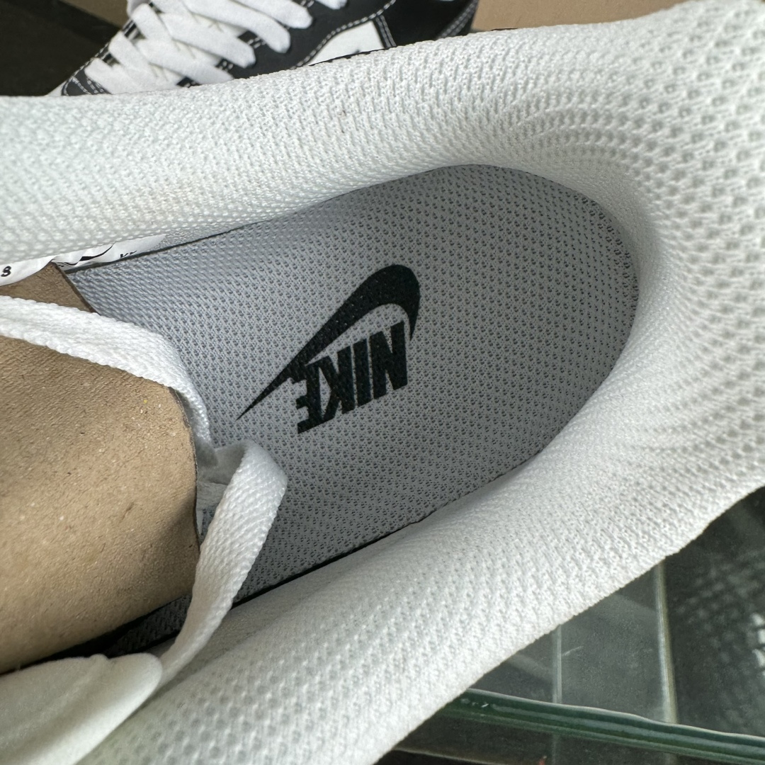 Nike Air Force 1 Low 07 x LABUBU 黑白 KJ5188-001-莆田鞋,莆田鞋货源,高仿鞋,高仿鞋货源,安福档口,莆田高仿鞋,莆田鞋批发,高仿鞋批发,莆田高仿运动鞋,高仿运动鞋,莆田运动鞋 Nike Air Force 1 Low 07 x LABUBU 黑白 KJ5188-001