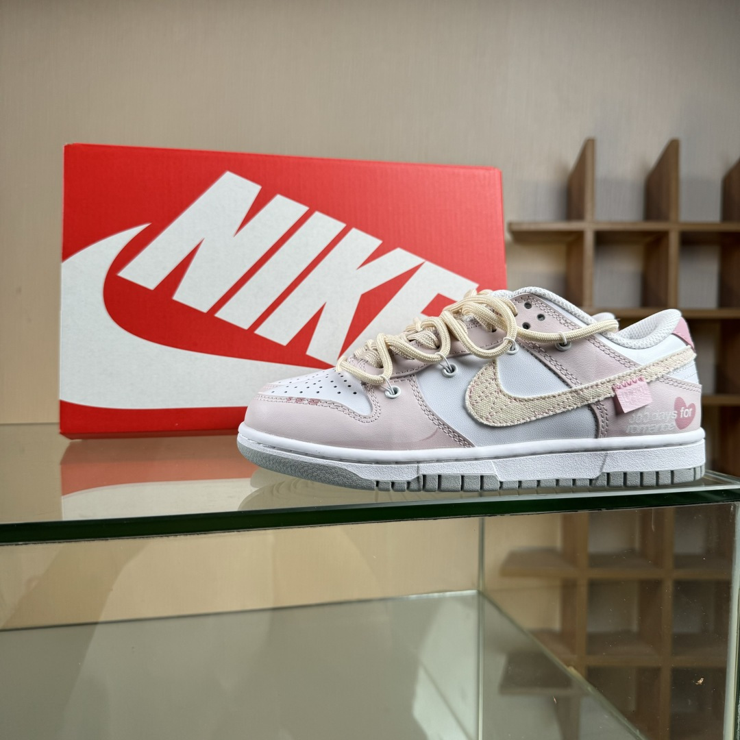 Nike SB Dunk Low 甜心狙击 粉白 DD1391-103-莆田鞋,莆田鞋货源,高仿鞋,高仿鞋货源,安福档口,莆田高仿鞋,莆田鞋批发,高仿鞋批发,莆田高仿运动鞋,高仿运动鞋,莆田运动鞋 Nike SB Dunk Low 甜心狙击 粉白 DD1391-103