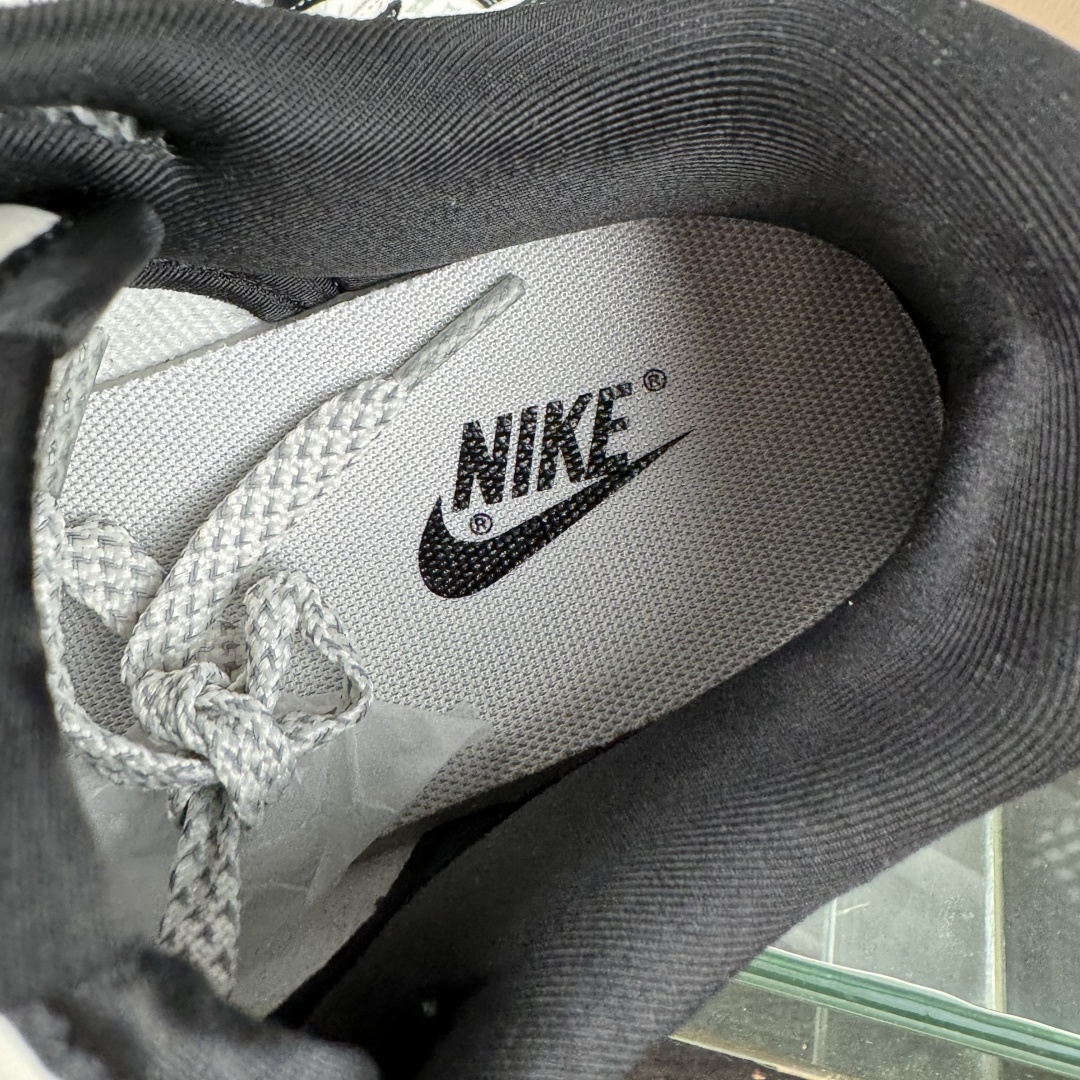 Nike SB Dunk Low x Louis Vuitton 黑白双勾满天星 CX5050-Y22-莆田鞋,莆田鞋货源,高仿鞋,高仿鞋货源,安福档口,莆田高仿鞋,莆田鞋批发,高仿鞋批发,莆田高仿运动鞋,高仿运动鞋,莆田运动鞋 Nike SB Dunk Low x Louis Vuitton 黑白双勾满天星 CX5050-Y22