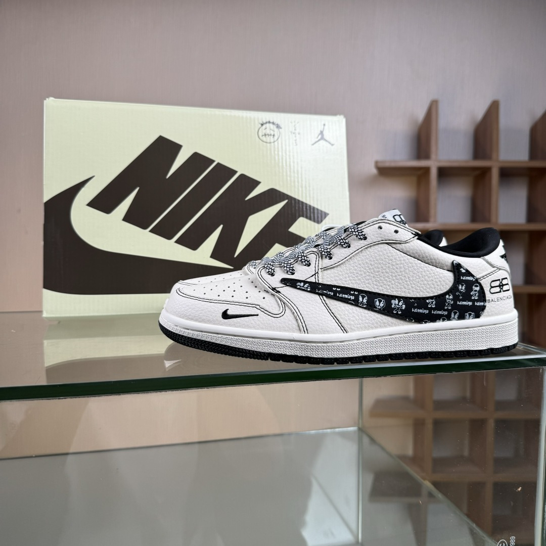 Travis Scott x Nike Air Jordan 1 Low x Balenciaga Air Jordan 1 Low 反转米黑小勾满天星倒钩 DS2025-002-莆田鞋,莆田鞋货源,高仿鞋,高仿鞋货源,安福档口,莆田高仿鞋,莆田鞋批发,高仿鞋批发,莆田高仿运动鞋,高仿运动鞋,莆田运动鞋 Travis Scott x Nike Air Jordan 1 Low x Balenciaga Air Jordan 1 Low 反转米黑小勾满天星倒钩 DS2025-002