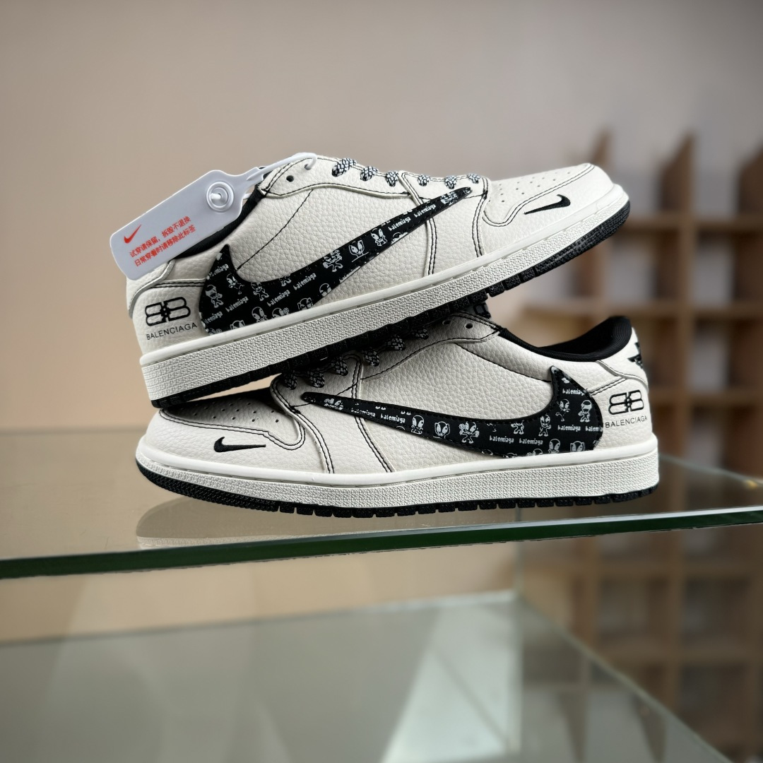 Travis Scott x Nike Air Jordan 1 Low x Balenciaga Air Jordan 1 Low 反转米黑小勾满天星倒钩 DS2025-002-莆田鞋,莆田鞋货源,高仿鞋,高仿鞋货源,安福档口,莆田高仿鞋,莆田鞋批发,高仿鞋批发,莆田高仿运动鞋,高仿运动鞋,莆田运动鞋 Travis Scott x Nike Air Jordan 1 Low x Balenciaga Air Jordan 1 Low 反转米黑小勾满天星倒钩 DS2025-002