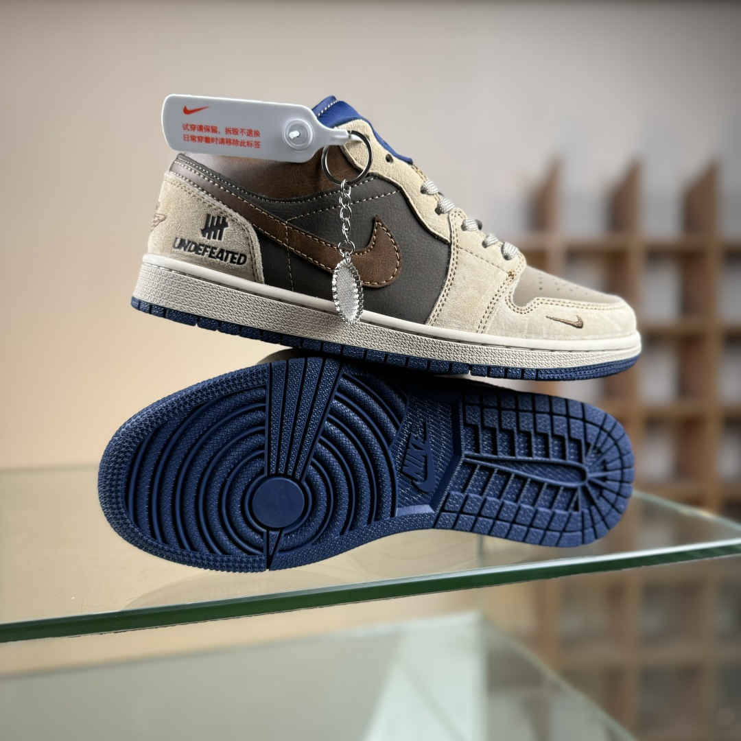 Nike Jordan Air Jordan 1 x UNDEFEATED 米粽小勾 QG1988-003 Nike Jordan Air Jordan 1 x UNDEFEATED 米粽小勾 QG1988-003
