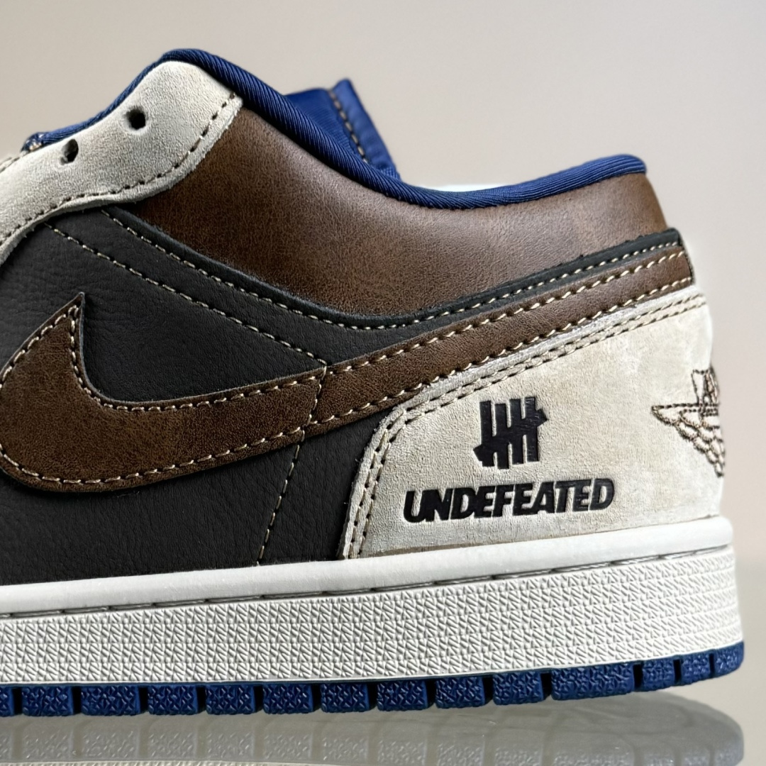 Nike Jordan Air Jordan 1 x UNDEFEATED 米粽小勾 QG1988-003 Nike Jordan Air Jordan 1 x UNDEFEATED 米粽小勾 QG1988-003