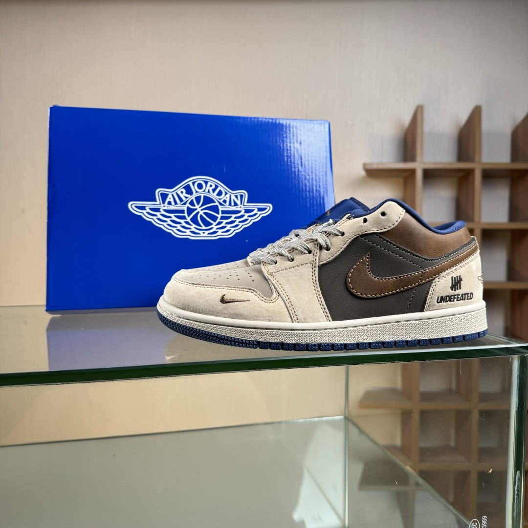 Nike Jordan Air Jordan 1 x UNDEFEATED 米粽小勾 QG1988-003 Nike Jordan Air Jordan 1 x UNDEFEATED 米粽小勾 QG1988-003
