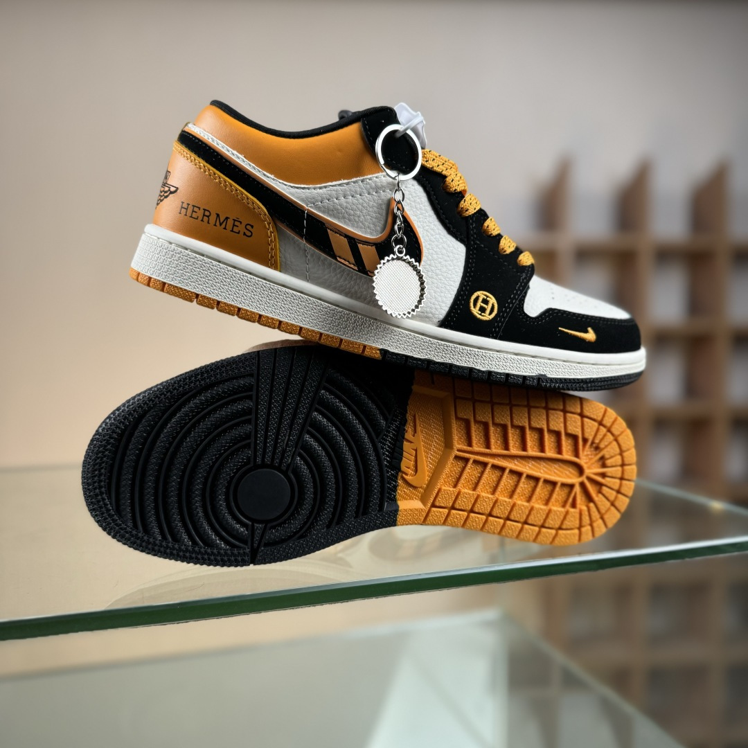 Nike Jordan Air Jordan 1 x HERMES 黑白黄小勾满天星 LJ8888-004