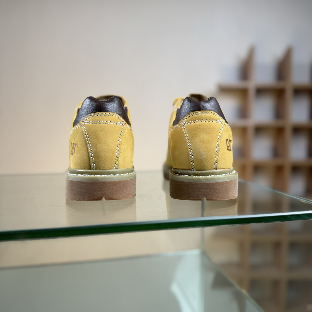 官网主推CAT卡特秋冬新款男士户外运动舒适出行防滑轻便满帮休闲鞋低帮短靴