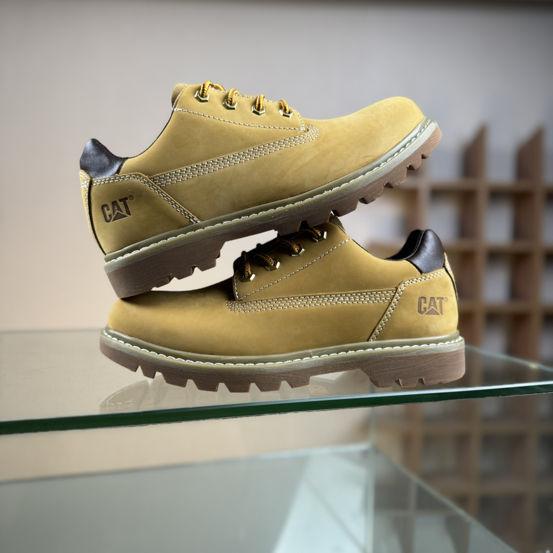 官网主推CAT卡特秋冬新款男士户外运动舒适出行防滑轻便满帮休闲鞋低帮短靴