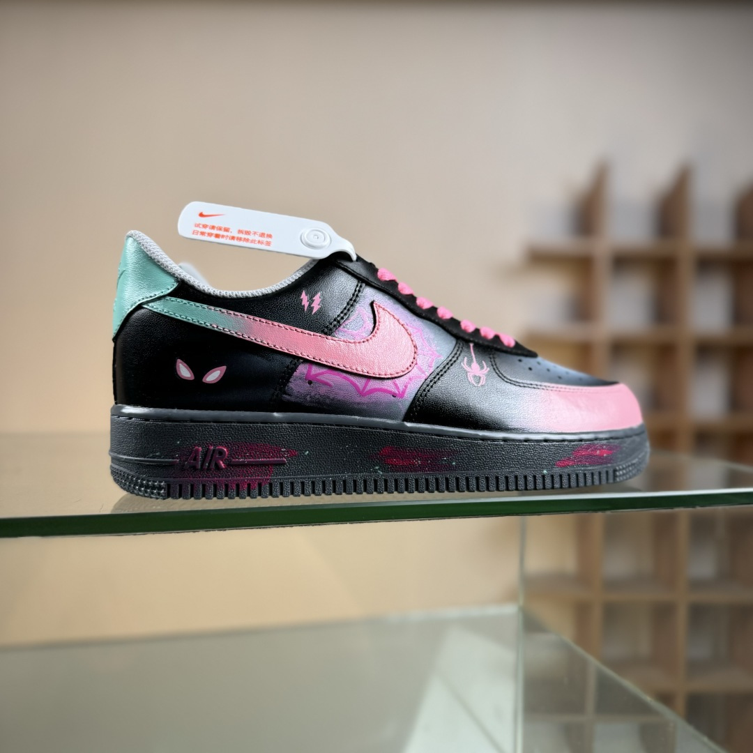 Nike Air Force 1 Low 07 粉黑蜘蛛侠涂鸦 YD2425-011
