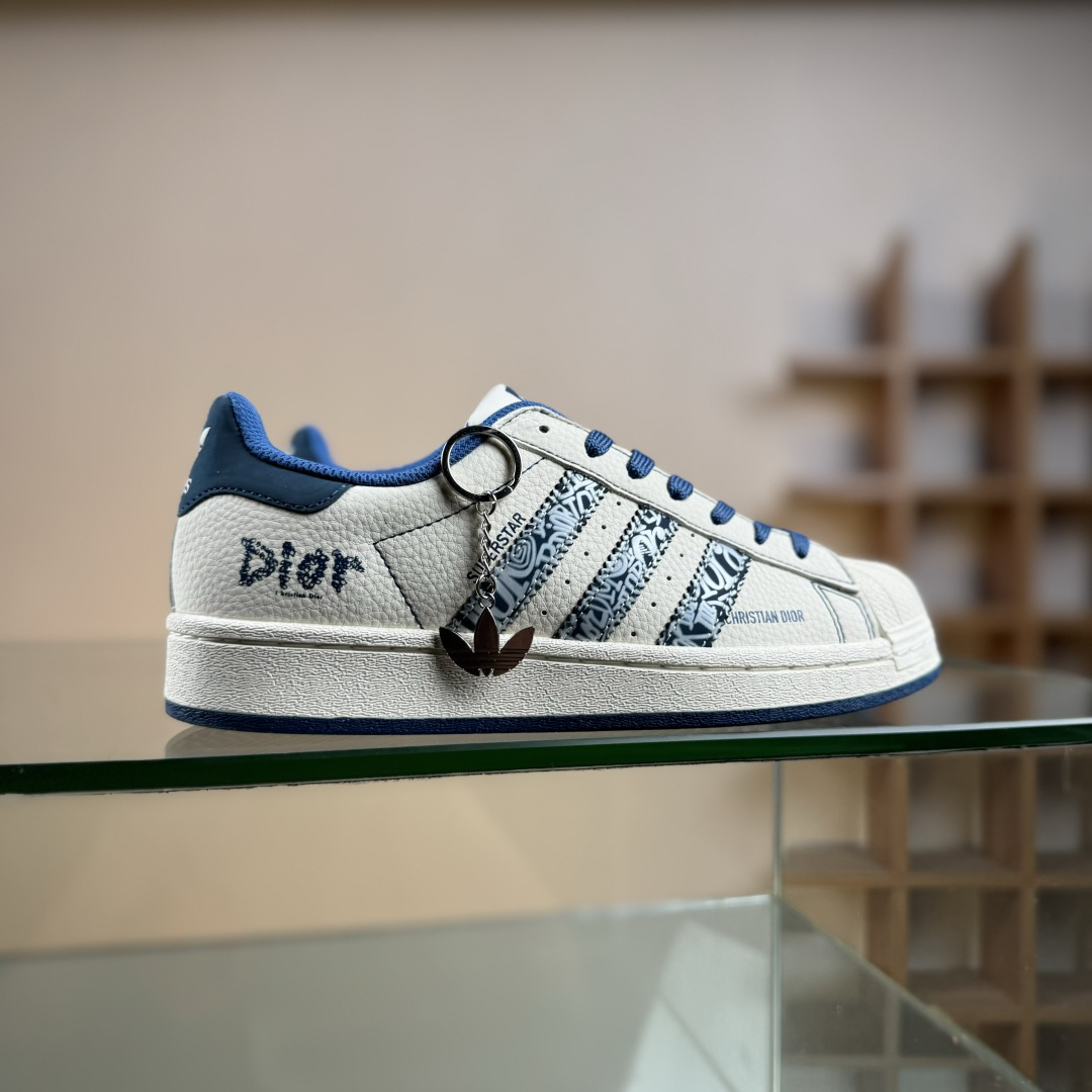 Adidas Originals Super 阿迪达斯 三叶草 贝壳头’DIY’系列低帮经典百搭休闲运动板鞋 DS5808 Adidas Originals Super 阿迪达斯 三叶草 贝壳头’DIY’系列低帮经典百搭休闲运动板鞋 DS5808