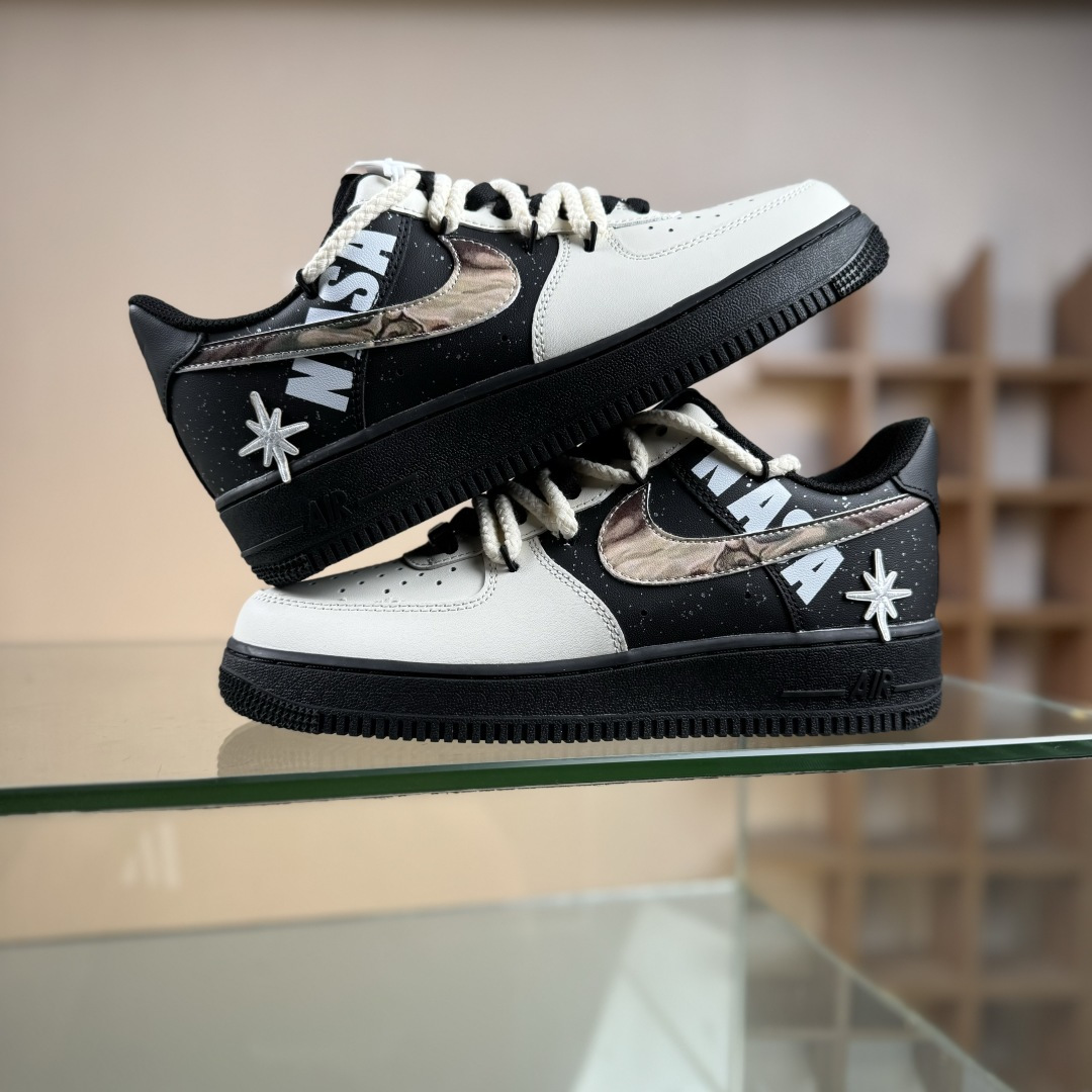 Nike Air Force 1 Low 07 科幻系列 皮革 黑武士 遨游木星 黑米 DX2920-001