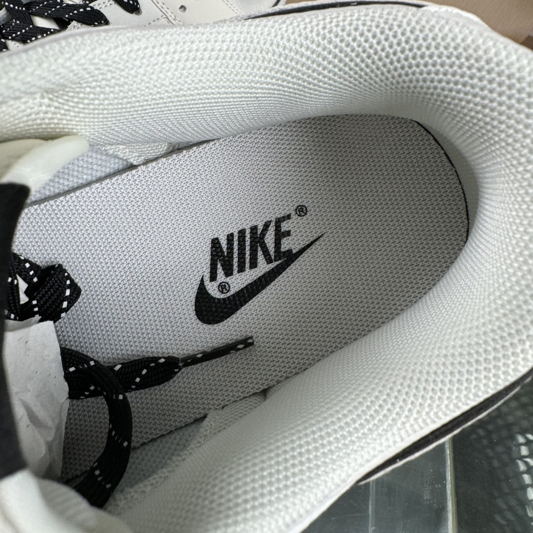 Nike SB Dunk Low 米白 周年高端定制 低帮休闲板鞋 CS1688-115 Nike SB Dunk Low 米白 周年高端定制 低帮休闲板鞋 CS1688-115