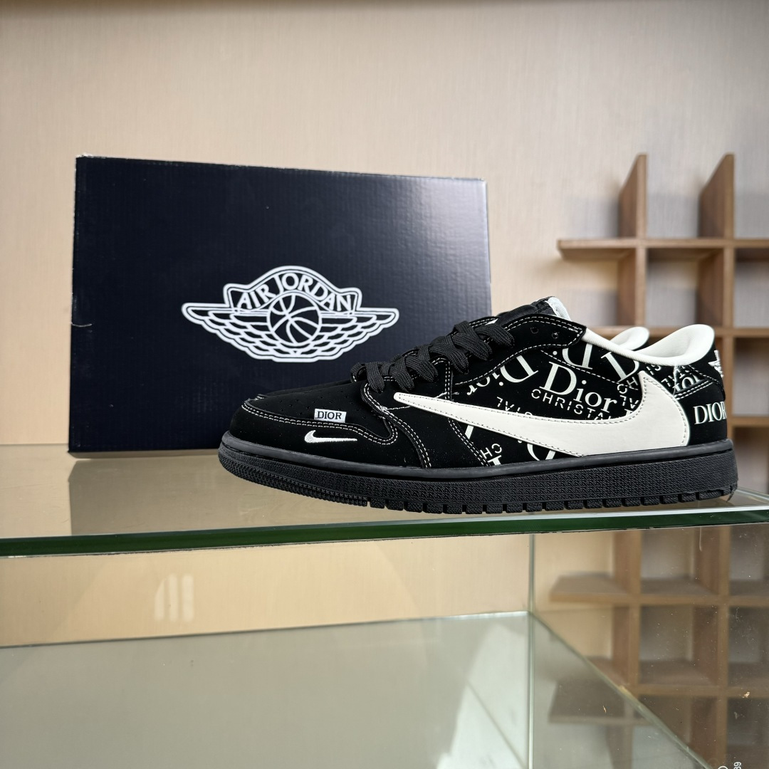 Travis Scott x Nike Air Jordan 1 Low x DIOR Air Jordan 1 Low 反转黑白小勾倒钩 LD2025-036
