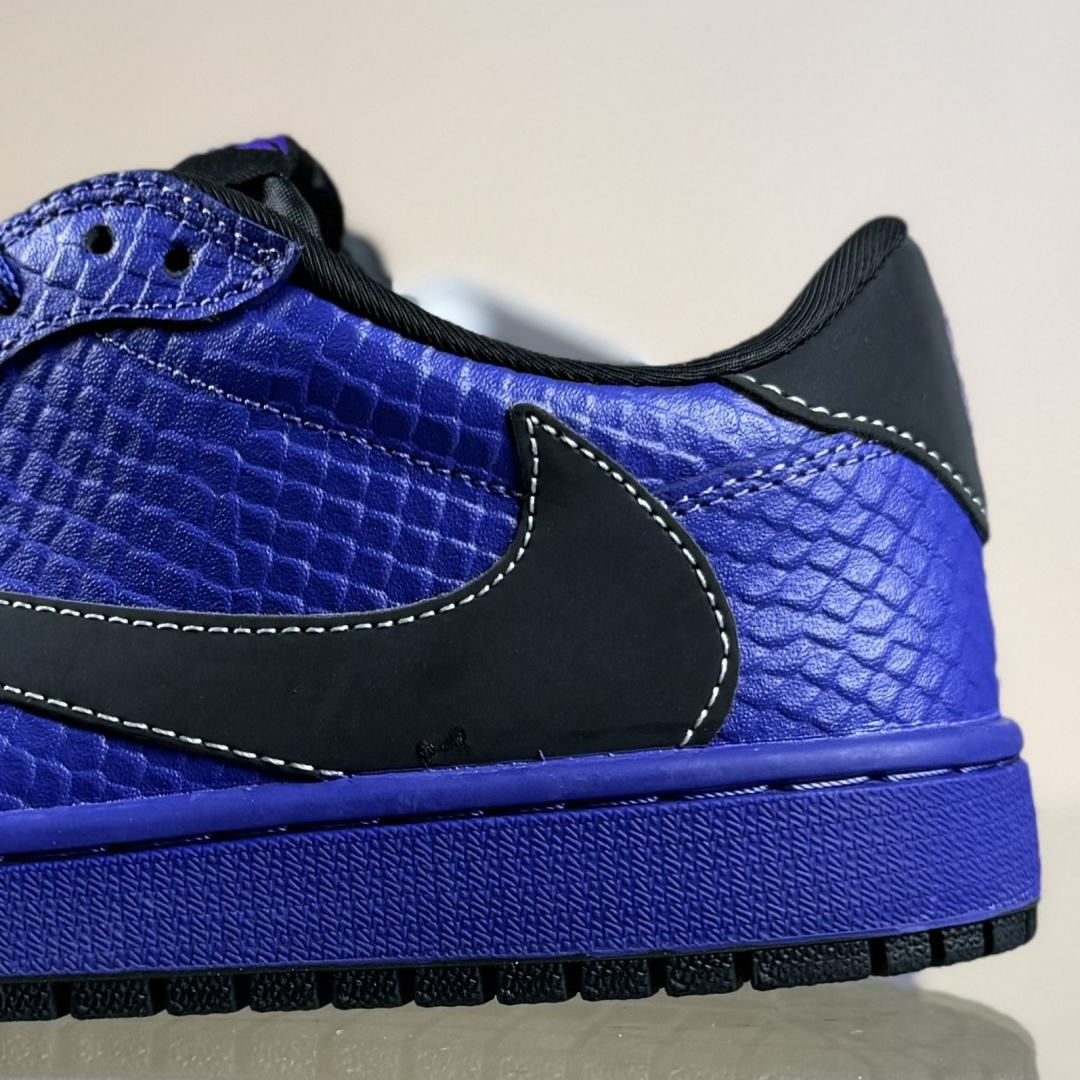Travis Scott x Nike Air Jordan 1 Low x Kobe Bryant Air Jordan 1 Low 反转紫黑倒钩 LD2028-038