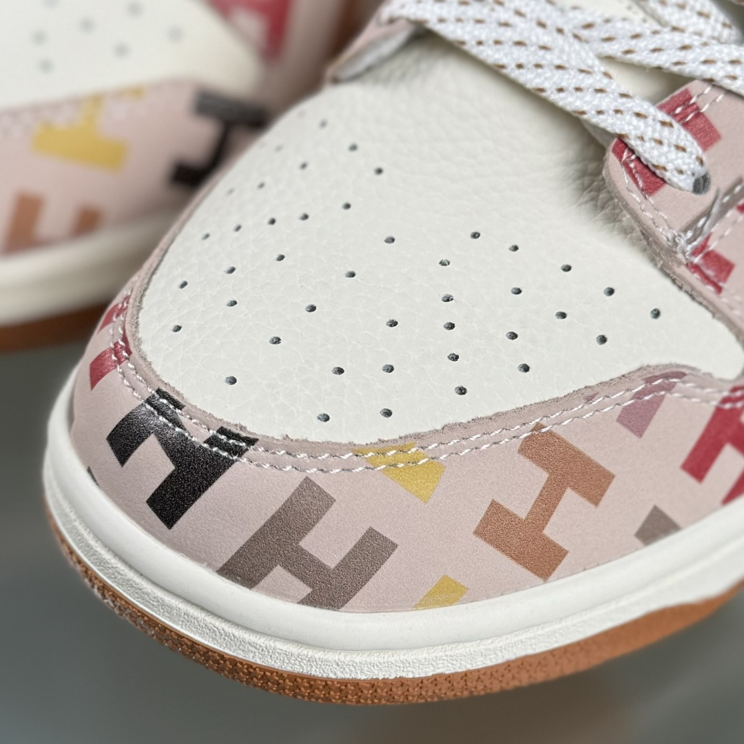 Nike SB Dunk Low x GUCCI 米棕满天星 SR8888-012