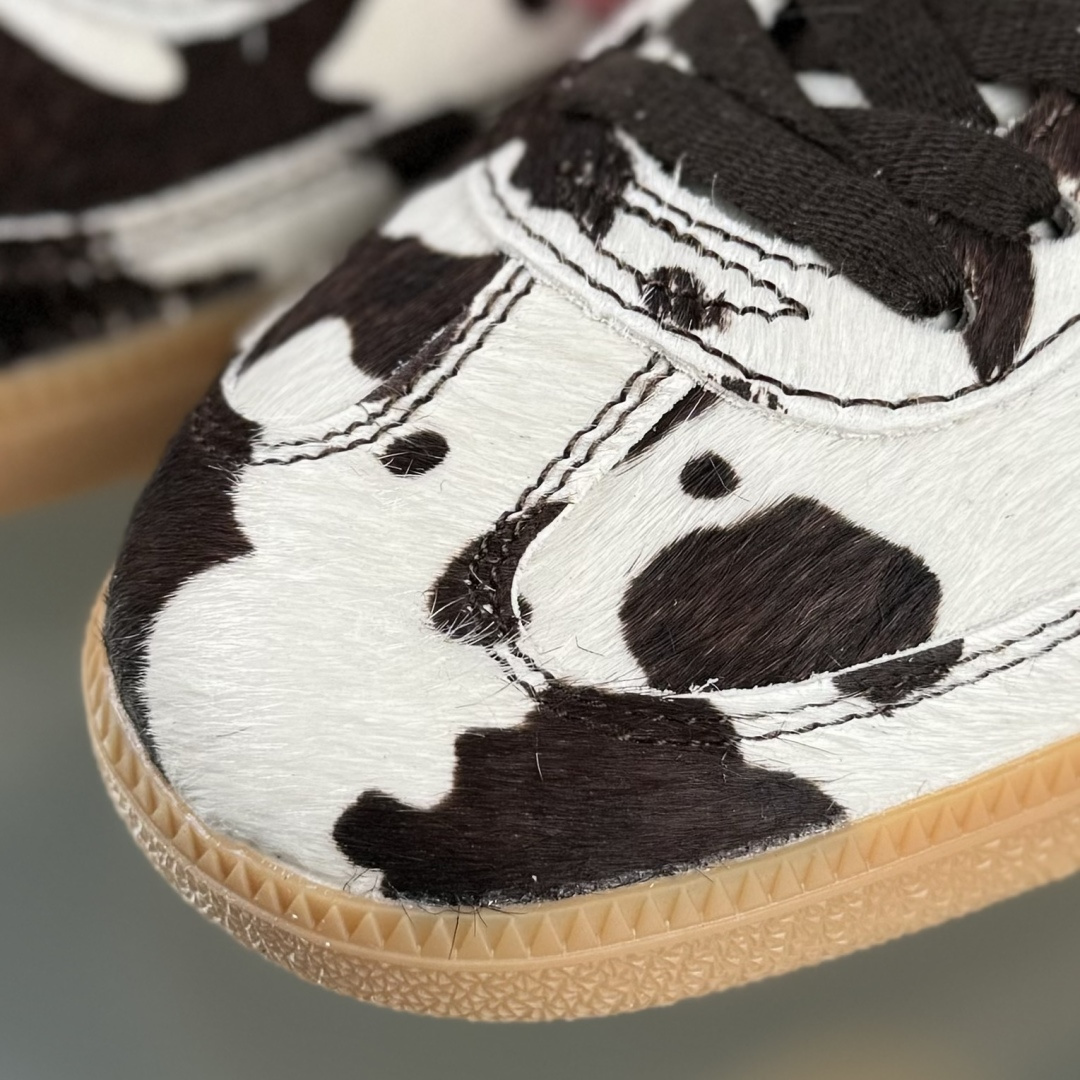 Adidas Originals Samba 阿迪达斯三叶草 桑巴舞系列绅士德训足球风百搭低帮休闲运动板鞋 KK2239