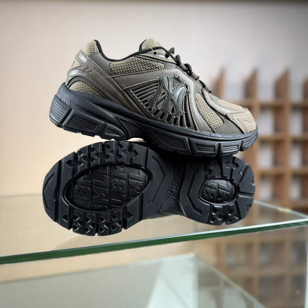 190 NY MLB Trophy Runner 纽约洋基队魔术贴 轻量增高厚底休闲运动鞋 3ARNR025N50BRS