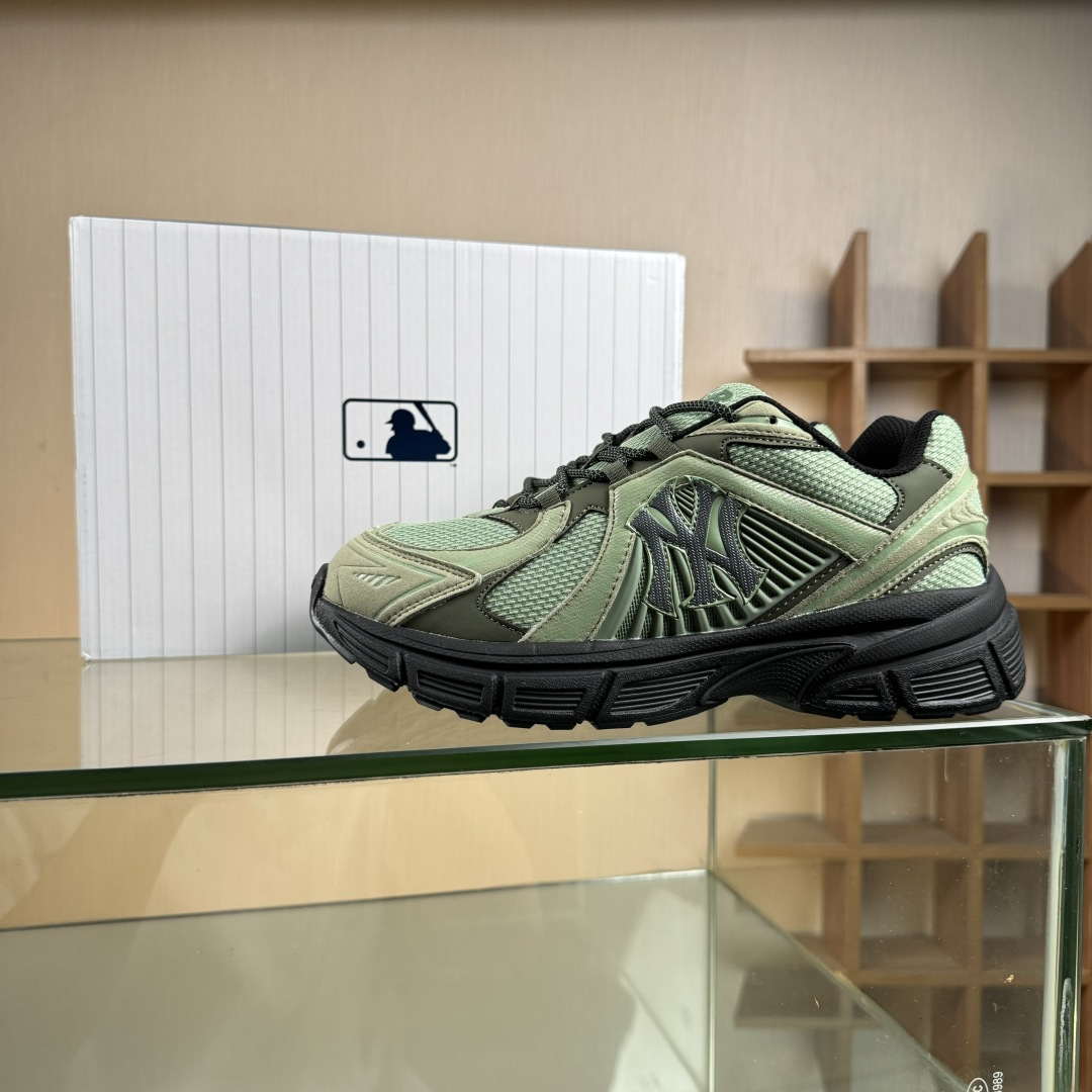 NY MLB Trophy Runner 纽约洋基队魔术贴 轻量增高厚底休闲运动鞋 3ARNR025N50KAM
