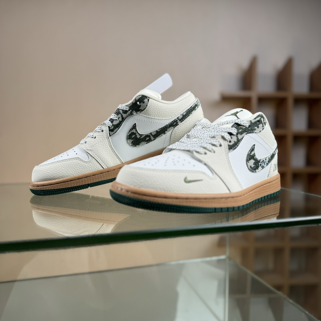 Nike Air Jordan 1 Low AJ1乔1低帮休闲板鞋 LR8888-013