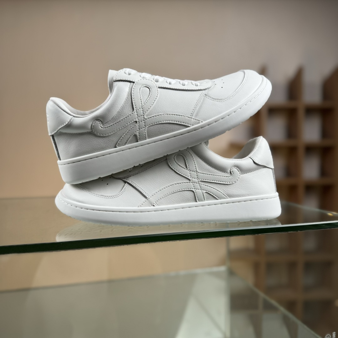 LOEWE罗意威 Jambo 牛皮革 圆头系带低班男鞋