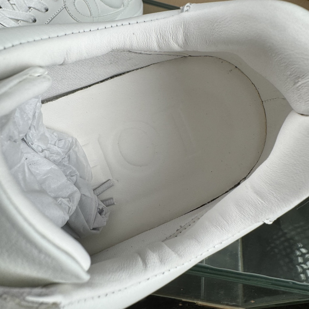 LOEWE罗意威 Jambo 牛皮革 圆头系带低班男鞋