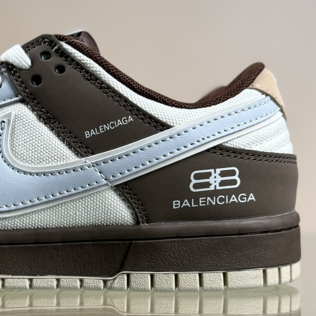 200 高端定制Nike SB Dunk Low 巴黎世家联名--- 帆布灰灰褐 高端定制 低帮休闲板鞋 XD1588-201