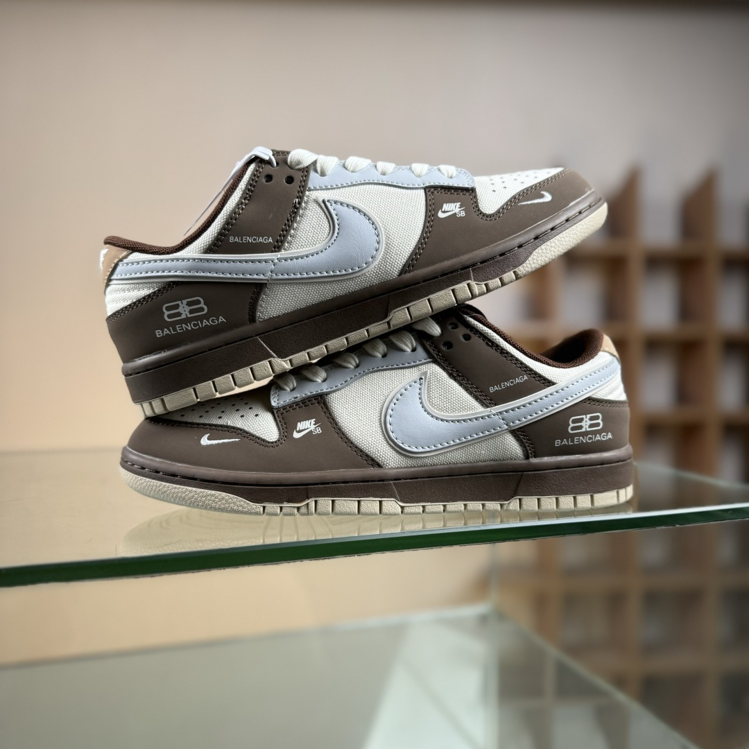 200 高端定制Nike SB Dunk Low 巴黎世家联名--- 帆布灰灰褐 高端定制 低帮休闲板鞋 XD1588-201