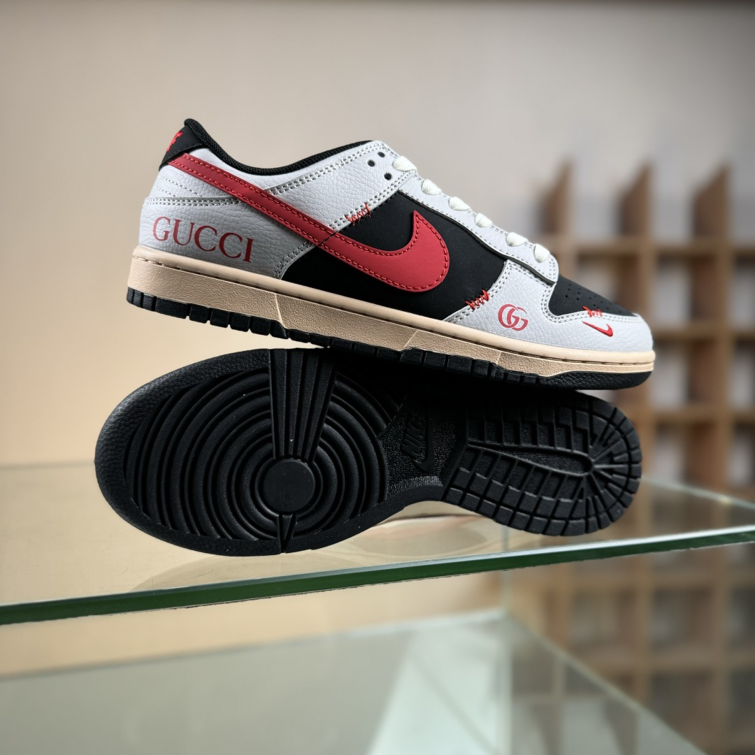 200 高端定制Nike SB Dunk Low 古驰联名— 灰黑红 高端定制 低帮休闲板鞋 XD1588-206