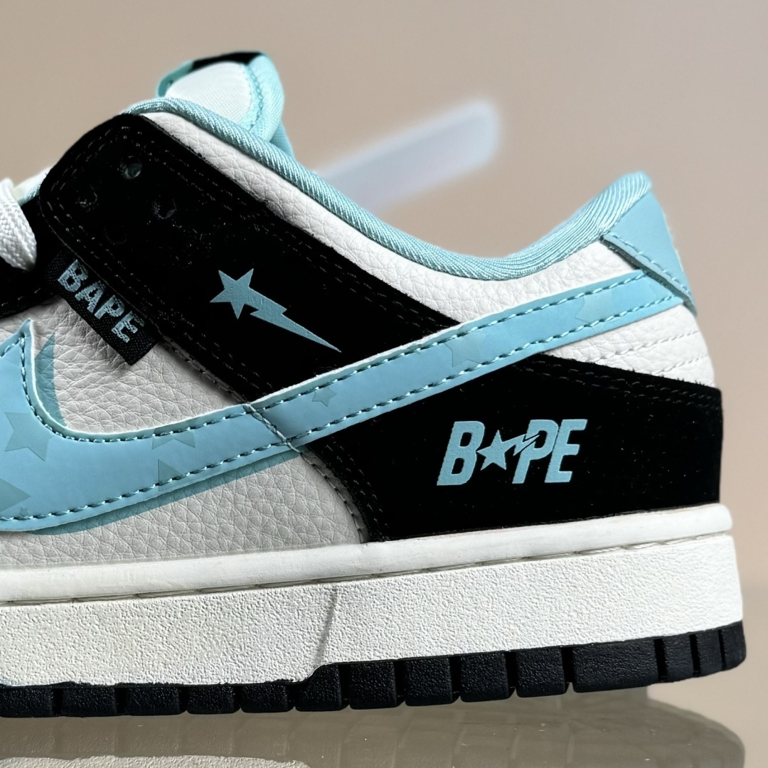 280 Nike SB Dunk Low x BAPE 蓝白小勾 SJ8888-002