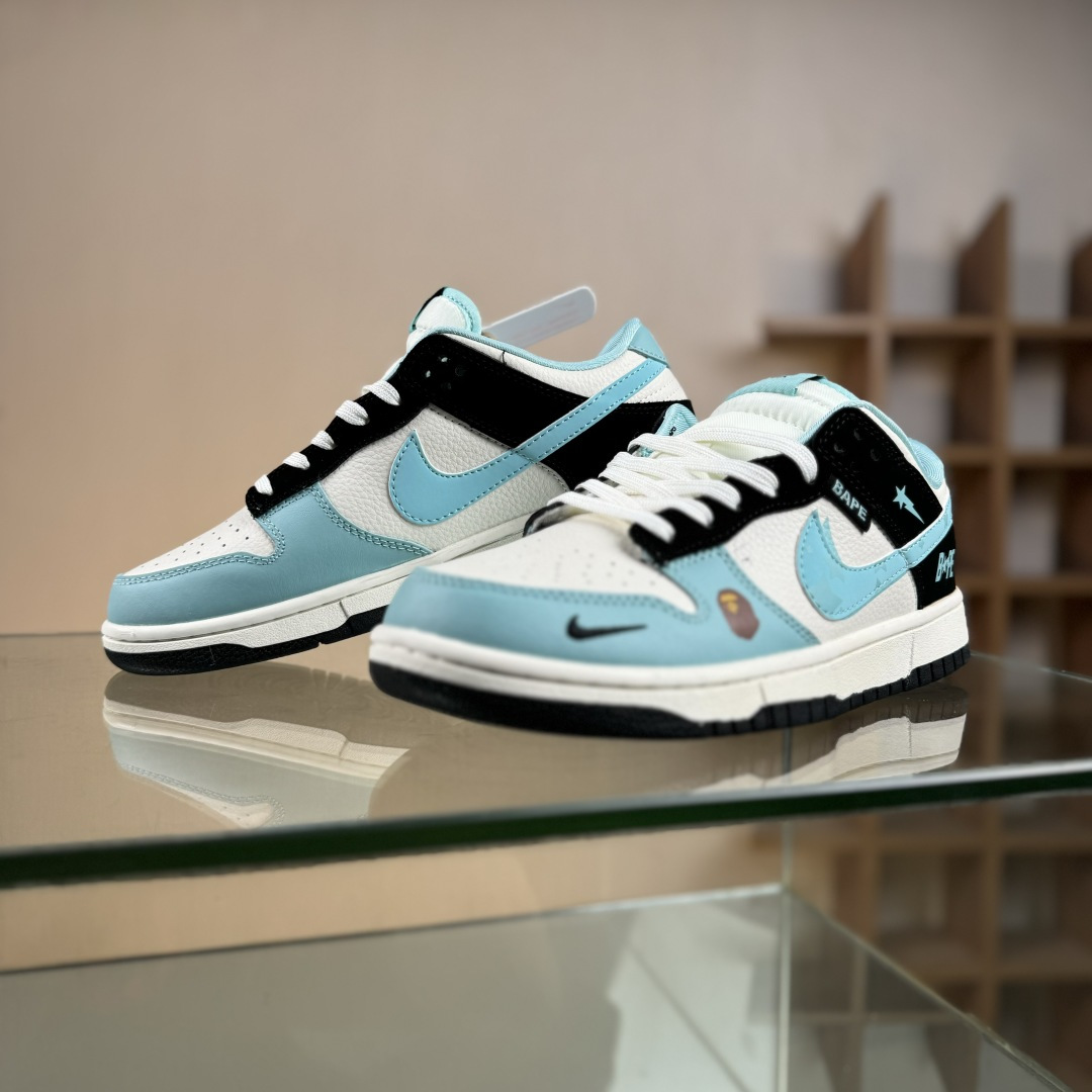 280 Nike SB Dunk Low x BAPE 蓝白小勾 SJ8888-002
