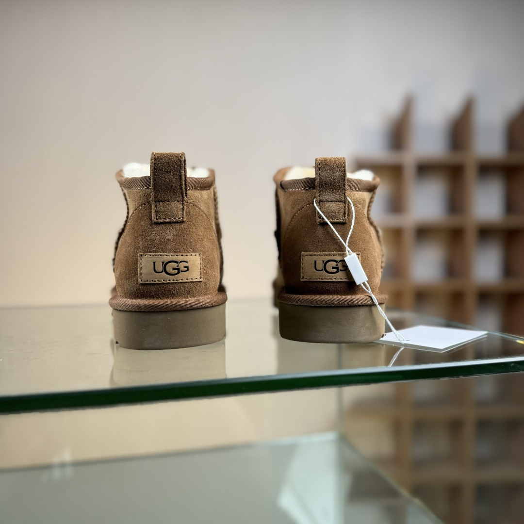 260 全网最齐ugg130+配色市售顶级版本 UGGMini薄底黑色短筒1.5cm书爆款 广州外贸大厂生产鞋头到鞋垫真羊皮毛